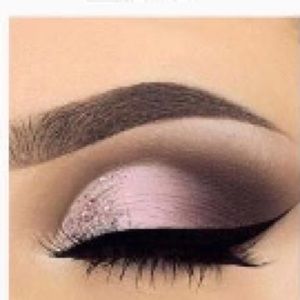 Meet your Posher, Alexiz